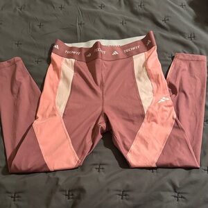 Women’s Pinkish Adidas tech fit  Leggings.